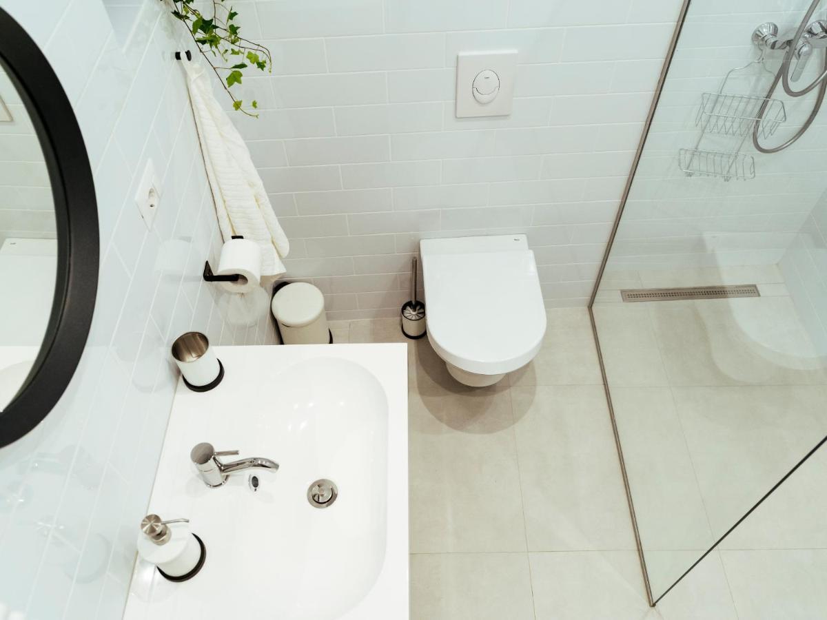 Bright 3Br Flat - Top Location - Green View Balcony Bukarest Exterior foto